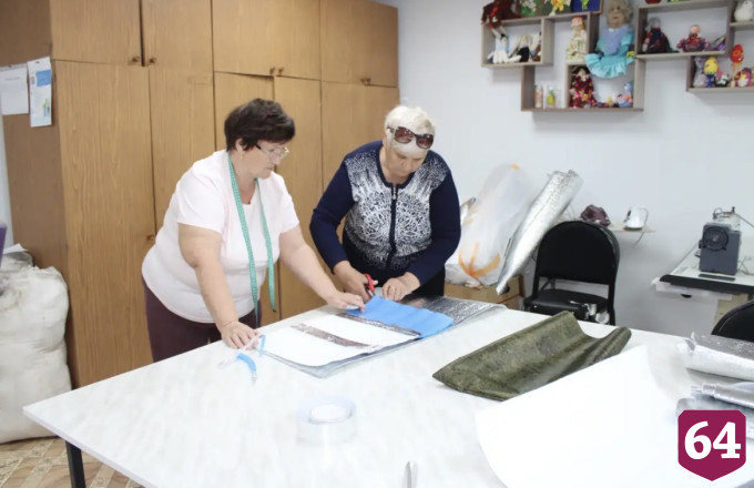 Саратовские волонтеры сшили носилки и одеяла по просьбе участника СВО 